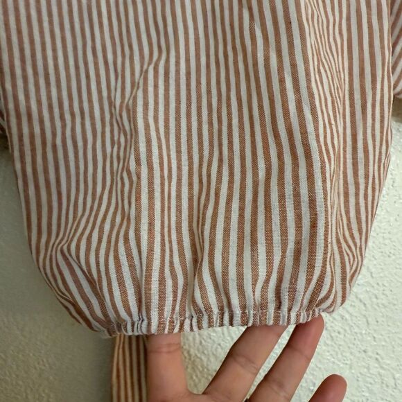 Topshop Cropped V Neck Stripe Buckle Faux Wrap Top
Elbow Sleeve Boho Sz 2 - Picture 7 of 7